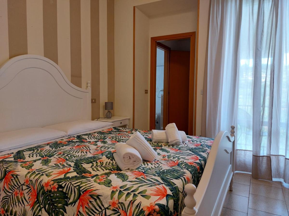 Hotel Valbella Bardolino Luaran gambar